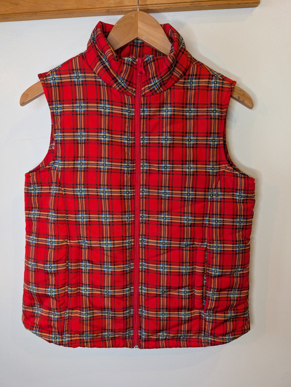 Vintage Laura Scott Petite Red Tartan Plaid Puffer Vest Full Zip 80s 90s MP